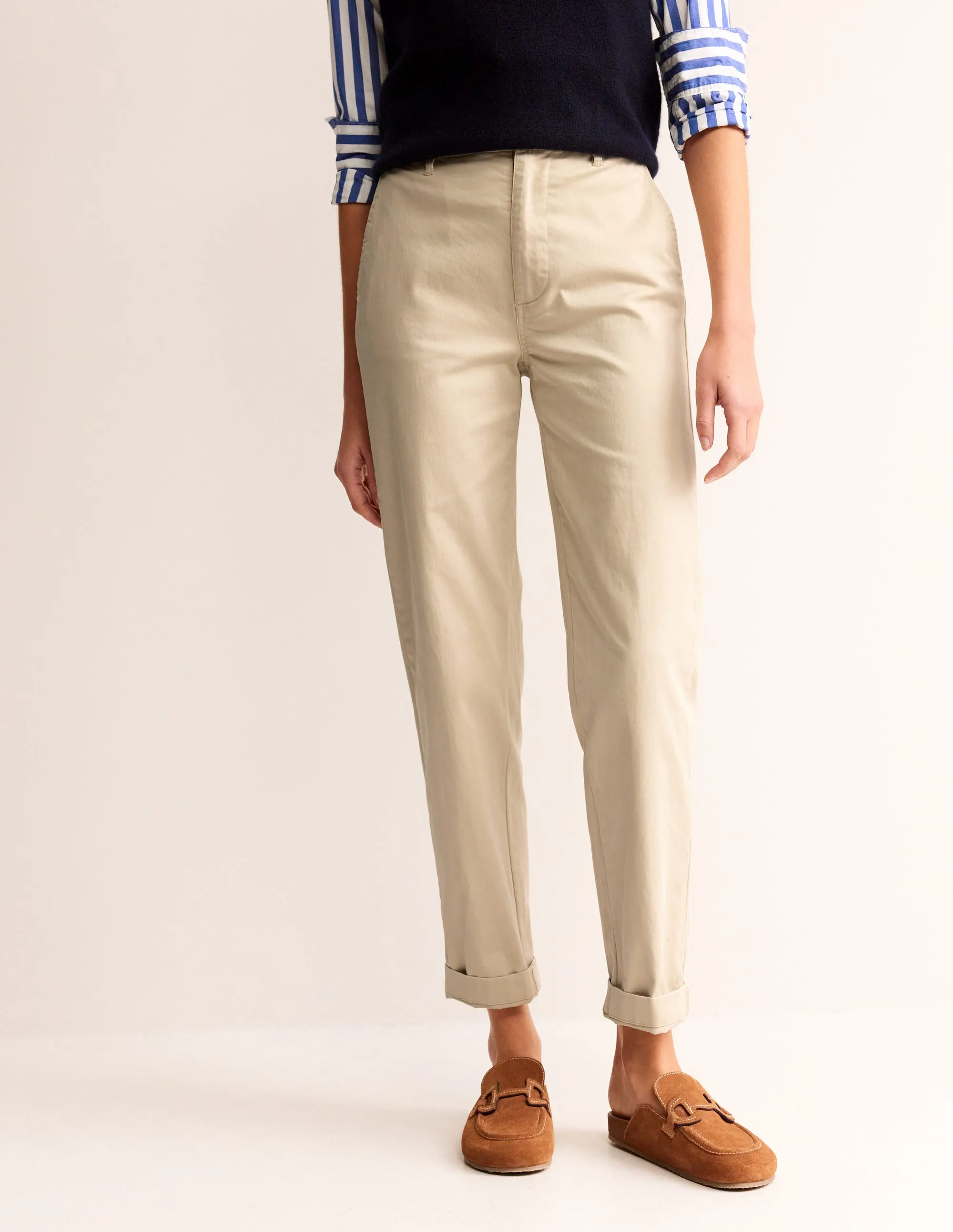 Barnsbury Chino Trousers-Neutral