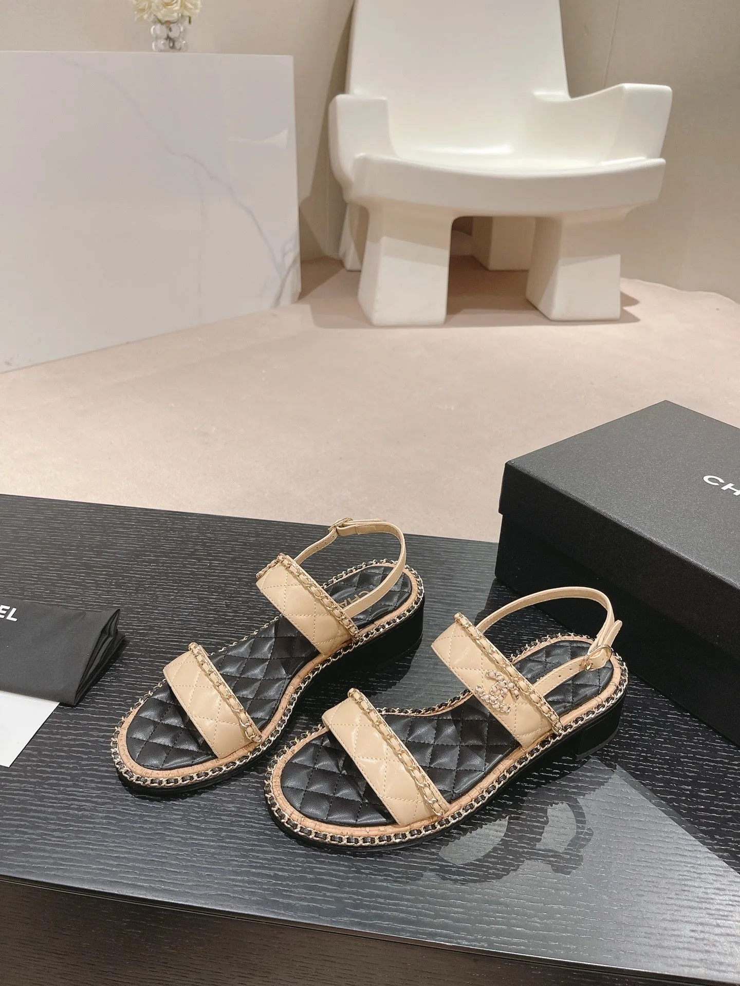 SE1350 CC Sandals / Size4-11