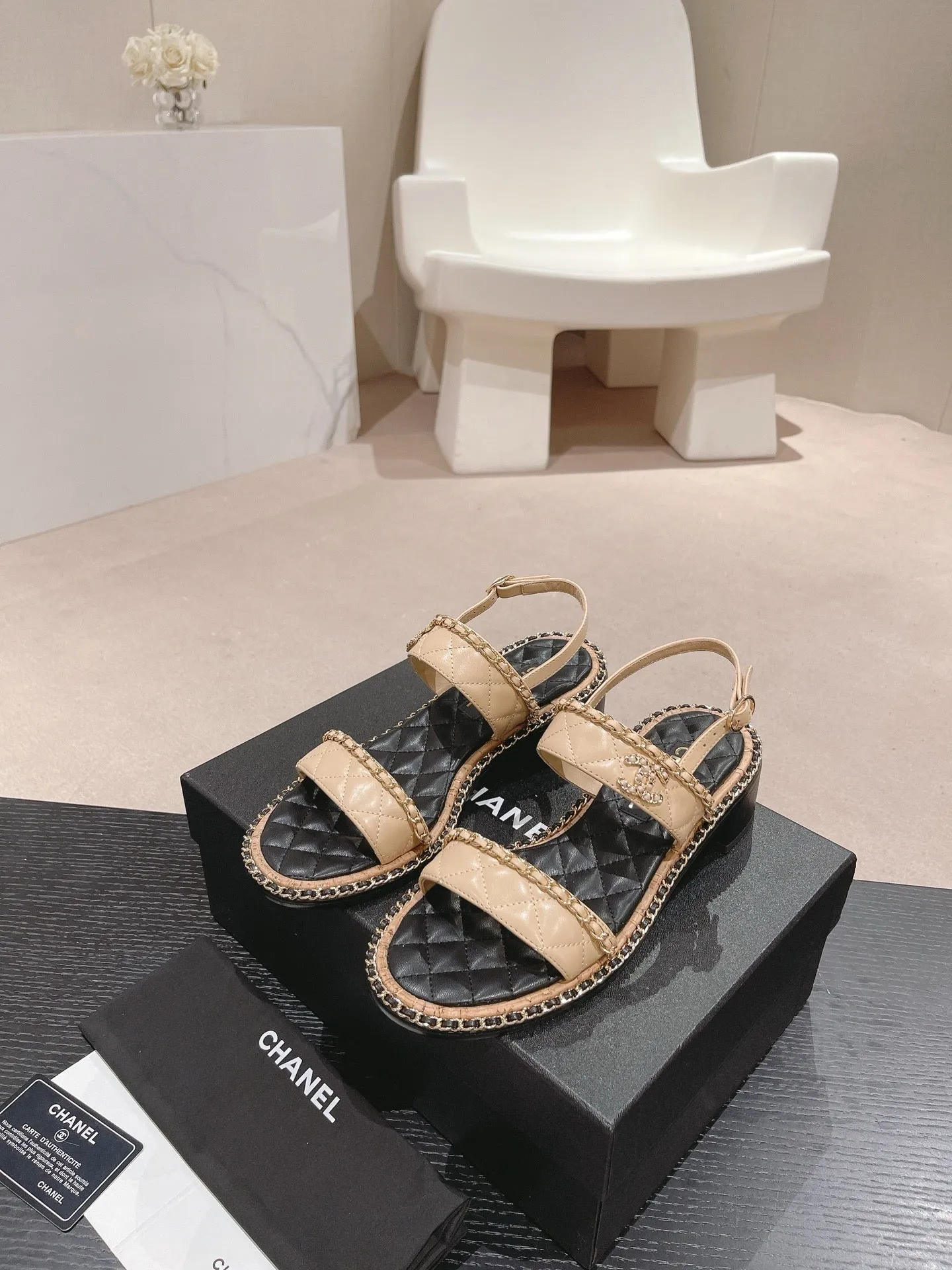 SE1350 CC Sandals / Size4-11