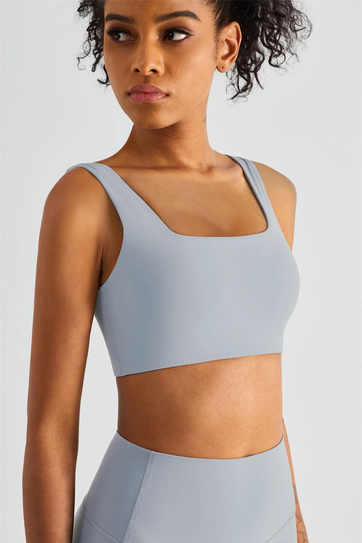 Straight Straps Backless Sports Bra