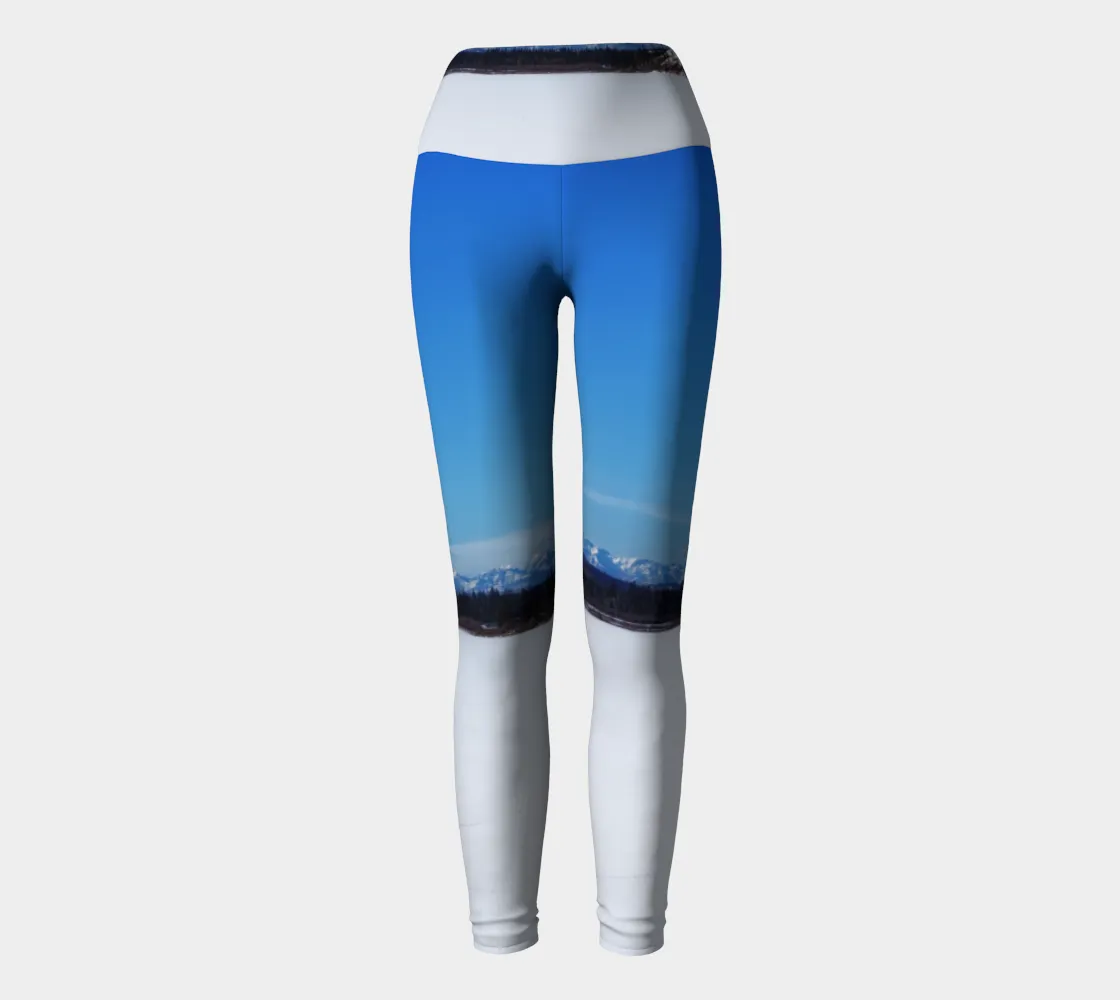 Women's Yoga Leggings - Glenmore Reservoir Winter